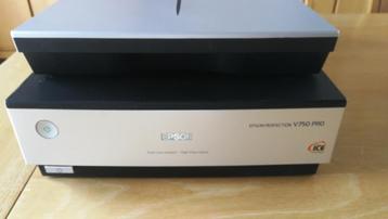 EPSON Perfection V750 Pro Scanner - ZO GOED ALS NIEUW beschikbaar voor biedingen