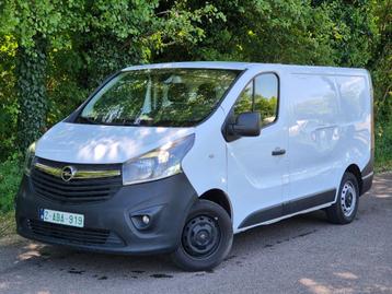 Opel Vivaro 3-zit - 2016 - 1.6cdti - 128dkm - AC/Navi/Camera beschikbaar voor biedingen