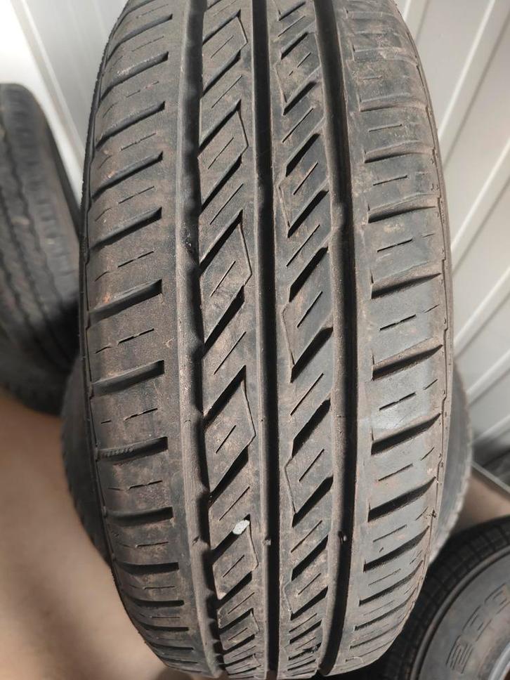 165/60r14 30€ per stuk met plaatsen 165/50/r14 16560r14, Auto-onderdelen, Besturing, Ophalen of Verzenden