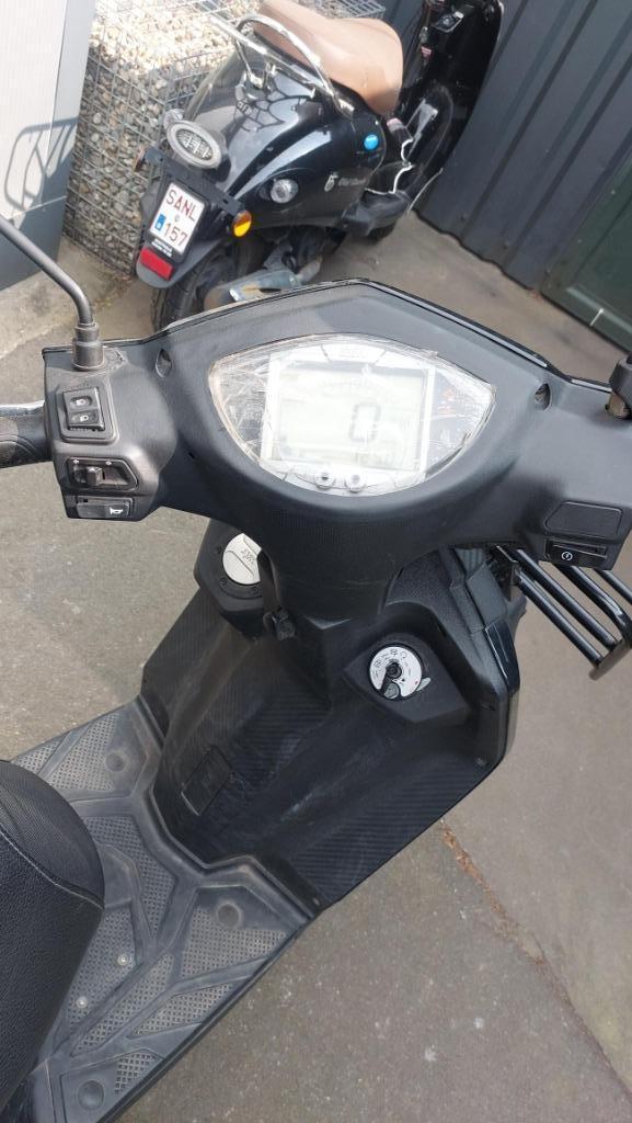 2dehands sym delivery scooter klasse B 550€, Fietsen en Brommers, Scooters | SYM, Gebruikt, Klasse B (45 km/u), Benzine, Ophalen