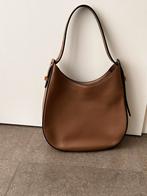 Tods Di schoudertas, Handtassen en Accessoires, Tassen | Damestassen, Ophalen of Verzenden, Gebruikt, Bruin