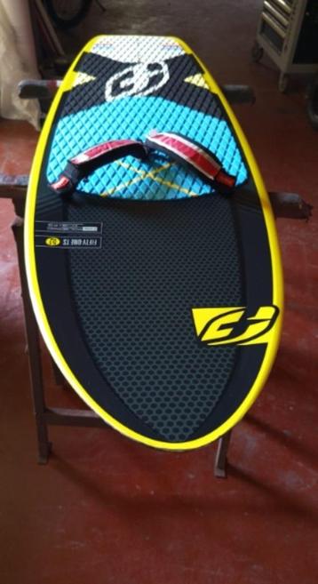 F One, foilboard, Déjouer, Enlèvement ou Envoi, Comme neuf, Planche de kite