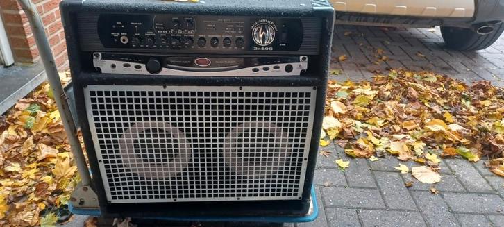 Te koop swr bass comb workingspro 2x10 met ingebouwd tuner, Muziek en Instrumenten, Snaarinstrumenten | Gitaren | Bas, Zo goed als nieuw