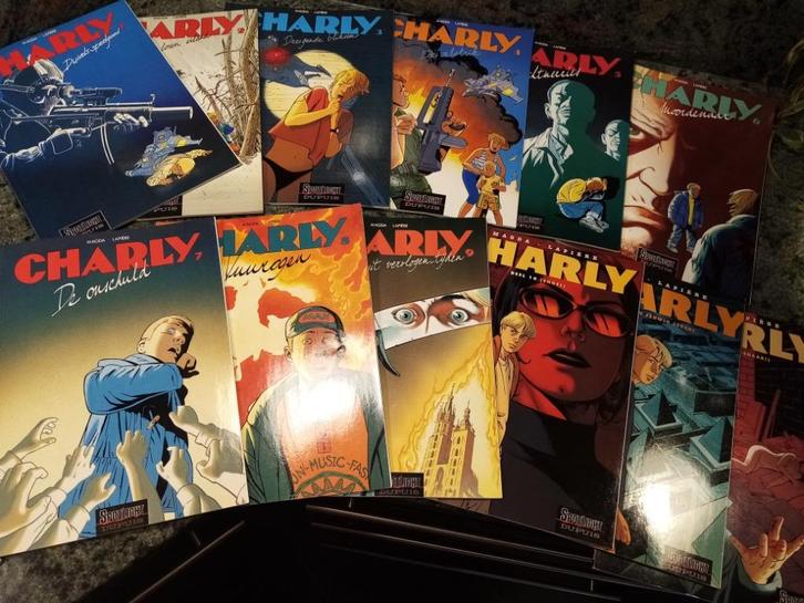 "CHARLY", Boeken, Stripverhalen, Zo goed als nieuw, Meerdere stripboeken, Ophalen of Verzenden