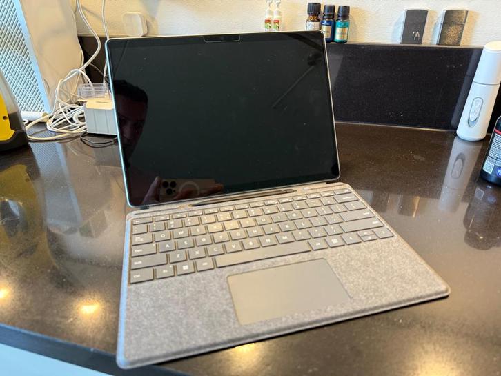 Microsoft Surface 9+, 16GB/256GB, incl pencil/keyboard, Informatique & Logiciels, Ordinateurs portables Windows, Reconditionné