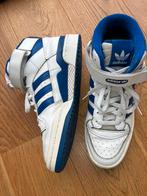 Adidas sneakers, Adidas, Porté, Blanc, Baskets