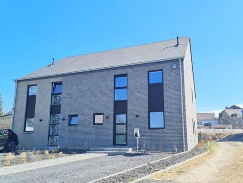 Paliseul: Ruime recente woning met tuin, 3 slpks, Immo, Expat Rentals, Hoekwoning, A+