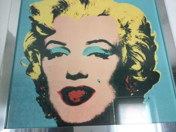 Marlyn Monroe in kleur, Enlèvement