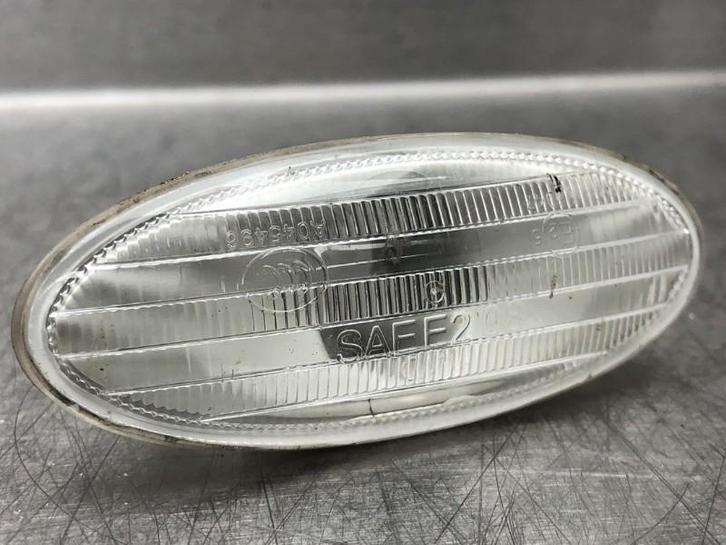 KNIPPERLICHT SCHERM LINKS VOOR Nissan Note (E12), Auto-onderdelen, Verlichting, Nissan, Gebruikt