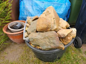 Natuurstenen Rotsen keien tuinstenen kopen  beschikbaar voor biedingen