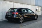 Mercedes a180 - 2020 - benzine - automaat, Auto's, Mercedes-Benz, Stof, 1600 cc, Zwart, Navigatiesysteem