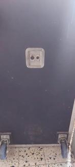 Caisson basse, Ophalen