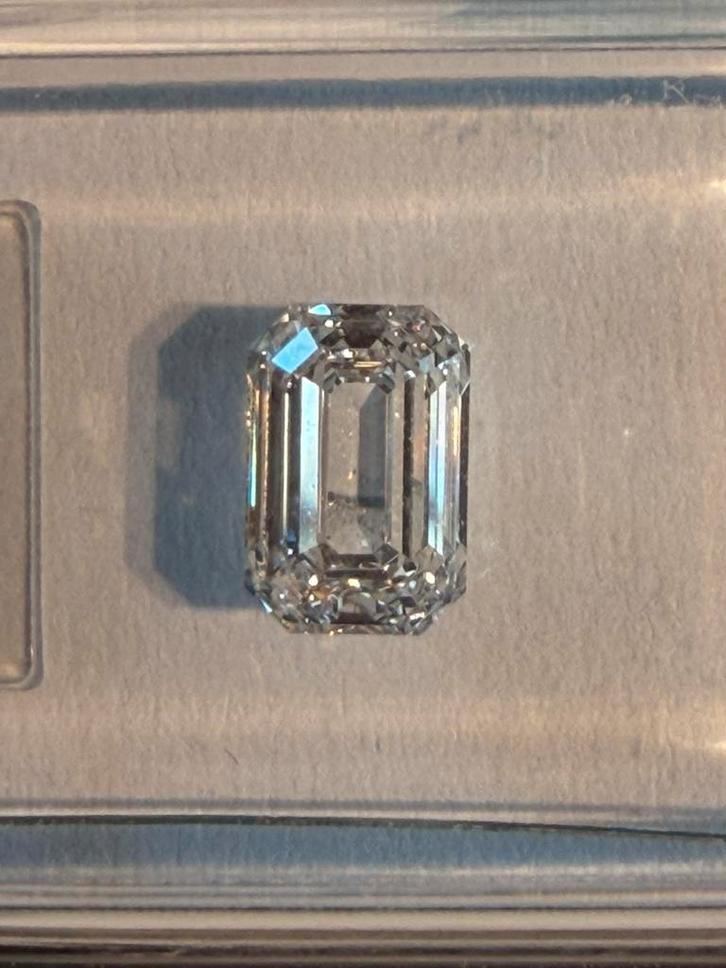 Diamant - Smaragd - D (kleurloos) - 0.9 caraat - VVS2, IGI, Handtassen en Accessoires, Edelstenen, Nieuw, Ophalen of Verzenden