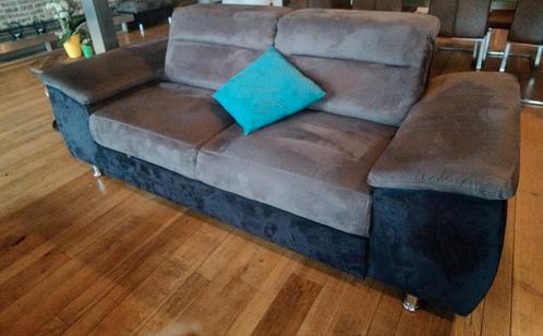 Banksofa 2-3 personen in 'Alcantara', antraciet met zwart, Maison & Meubles, Canapés | Salons, Comme neuf, Banc droit, Trois personnes