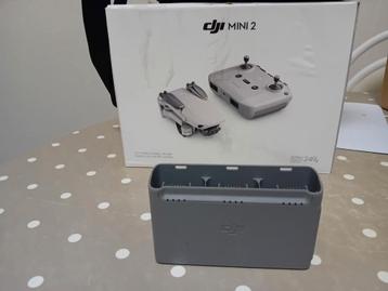 DJI Mini 2 combo fly more ( minder dan 2 uur ) gevlogen ) beschikbaar voor biedingen