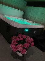 Jacuzzi WELLIS Venus, Tuin en Terras, Ophalen, Zo goed als nieuw