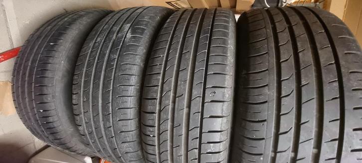 2020 Hyundai Kona lichtmetalen velgen en zomerbanden, Auto-onderdelen, Banden en Velgen, Band(en), Zomerbanden, 17 inch, 185 mm