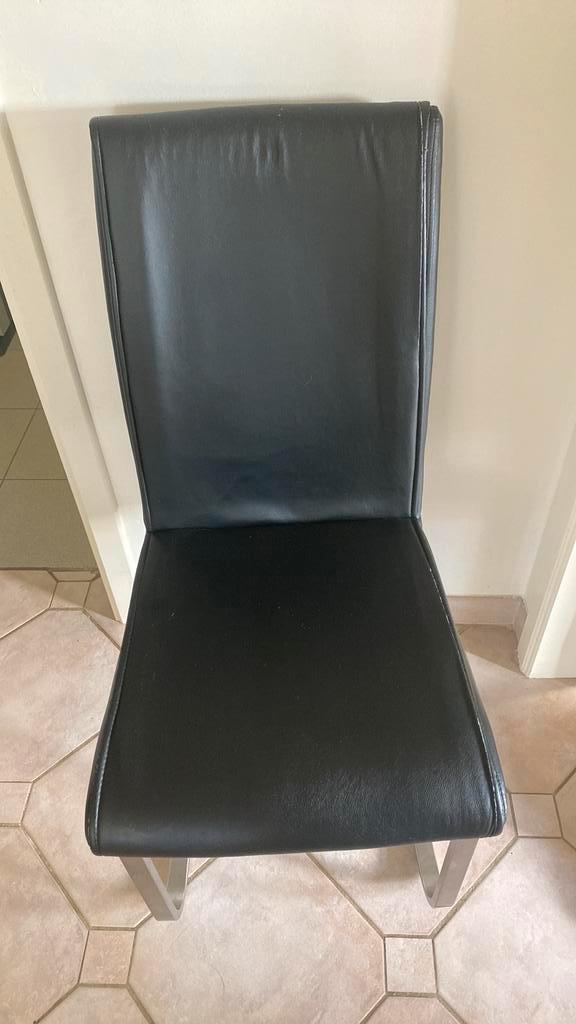 6x Kunstleren zwarte eetstoelen, Huis en Inrichting, Stoelen, Gebruikt, Vijf, Zes of meer stoelen, Leer, Overige materialen, Zwart