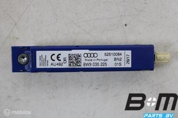 Antenneversterker Audi A4 8W 8W0035225 disponible aux enchères