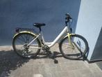 Leuke geel-witte kinderfiets, Fietsen en Brommers, Fietsen | Kinderfietsjes, Ophalen, Gebruikt, 20 inch of meer, BFK Girls Fun