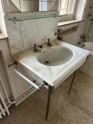 Art Nouveau-marmeren wasbak  beschikbaar voor biedingen