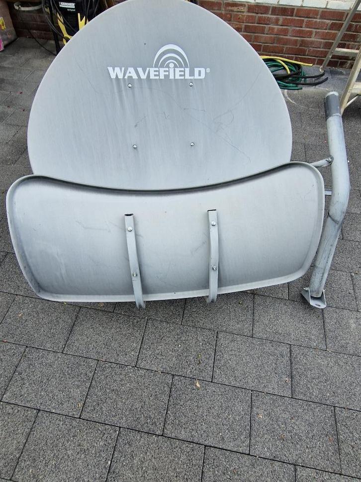 Complete satellietinstallatie voor 5 ontvangers – Astra 1/2/, Audio, Tv en Foto, Televisie-accessoires, Ophalen