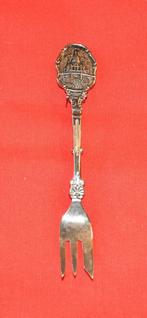 fourchette de collection touristique sacre coeur paris (1), Collections, Enlèvement ou Envoi, Utilisé