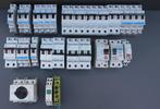 elektriciteit transfo en zekeringen, schakelaars, Doe-het-zelf en Bouw, Elektriciteit en Kabels, Ophalen, Gebruikt