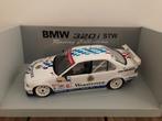 UT Models - BMW 320i STW 1997 #6 - Winkelhock, Enlèvement ou Envoi, Comme neuf, Voiture, UT Models