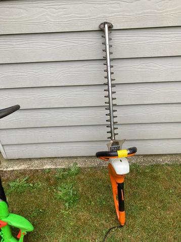Electrische heggenschaar STIHL - HSE 71, Tuin en Terras, Ophalen, Gebruikt, Elektrisch, Stihl