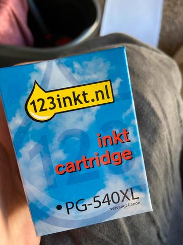 Nieuwe inkt cartridge (nog in de verpakking) beschikbaar voor biedingen