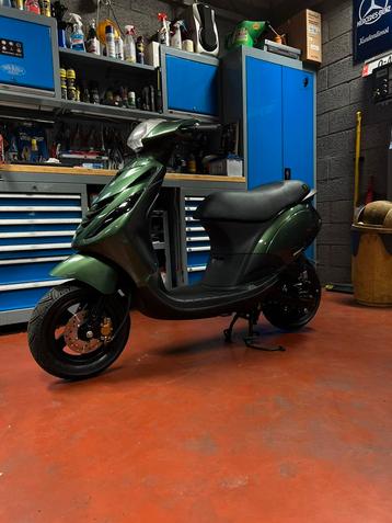 Piaggio zip 2t b klasse beschikbaar voor biedingen