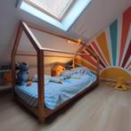 Bed met huisje - Mon lit cabane 90x200 +lattenbodem +matras, Kinderen en Baby's, Ophalen, Zo goed als nieuw