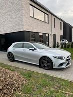 Mercedes-Benz A250 AMG/PANO/SFEERVERL/NAVI/WIDESCREEN VOL✅, Auto's, Mercedes-Benz, Te koop, Zilver of Grijs, Benzine, A-Klasse