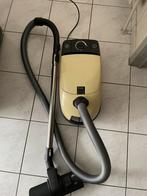 Miele stofzuiger, Ophalen, Zo goed als nieuw, Stofzuiger