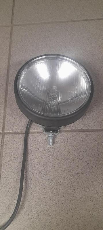4 halogeenlampen voor auto beschikbaar voor biedingen
