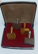 Manchettenknopen 2 sets goud en zilverkleurig vintage, Handtassen en Accessoires, Manchetknopen, Ophalen of Verzenden, Gebruikt