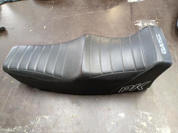 zadel vespa px50 beschikbaar voor biedingen