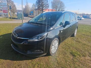 Opel Zafira, Autos, Euro 6, Entreprise, 7 places, Boîte manuelle