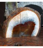 Witte kristallen met bruine kern – Agaat Boekensteun set, Verzamelen, Mineralen en Fossielen, Ophalen of Verzenden, Mineraal