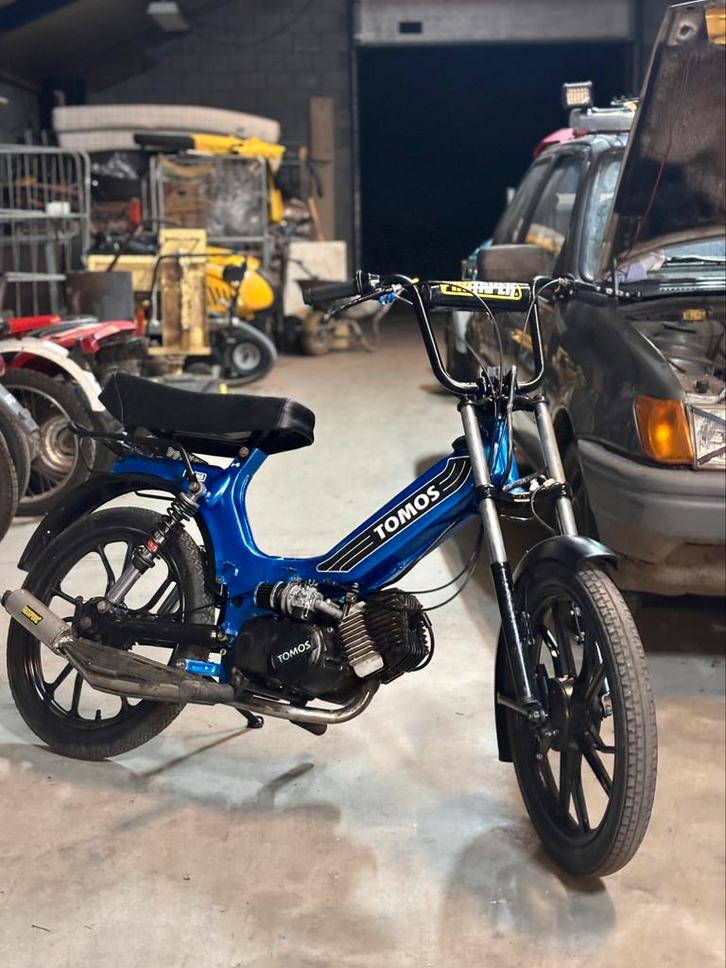 Tomos 70cc, Fietsen en Brommers, Brommers | Tomos, Zo goed als nieuw, Standard, Klasse B (45 km/u), Ophalen