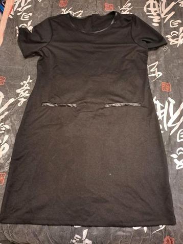 Robe pour femme Taille XL Comme neuf  beschikbaar voor biedingen