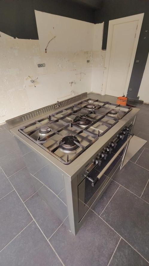 Gasvuur met oven, Huis en Inrichting, Keuken | Keukenelementen, Ophalen