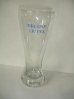 Bierglas Brugse Tripel, dik blauw geverfde letters, 0,5 l., Enlèvement ou Envoi, Comme neuf, Verre ou Verres, Autres marques