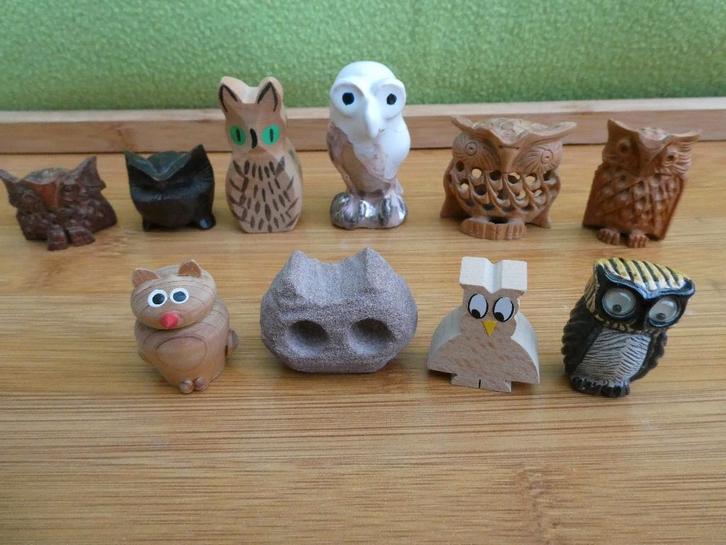 Set van 10 houten en stenen uiltjes, goedkoop, Verzamelen, Beelden en Beeldjes, Zo goed als nieuw, Dier, Ophalen of Verzenden