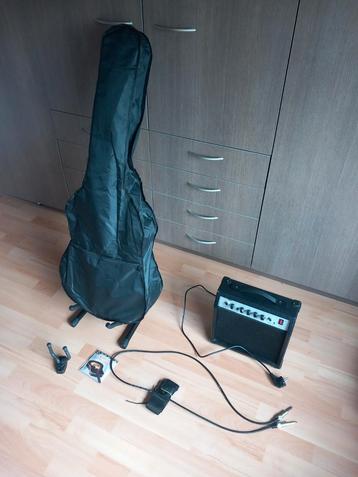Semi akoestische gitaar + box + zak