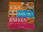 Kids Aan Het Bakken - Sara Lewis, Boeken, Ophalen of Verzenden, Zo goed als nieuw, Sara Lewis, Taart, Gebak en Desserts