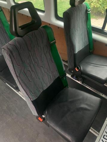 2 Stoelen met snelsluiting beschikbaar voor biedingen