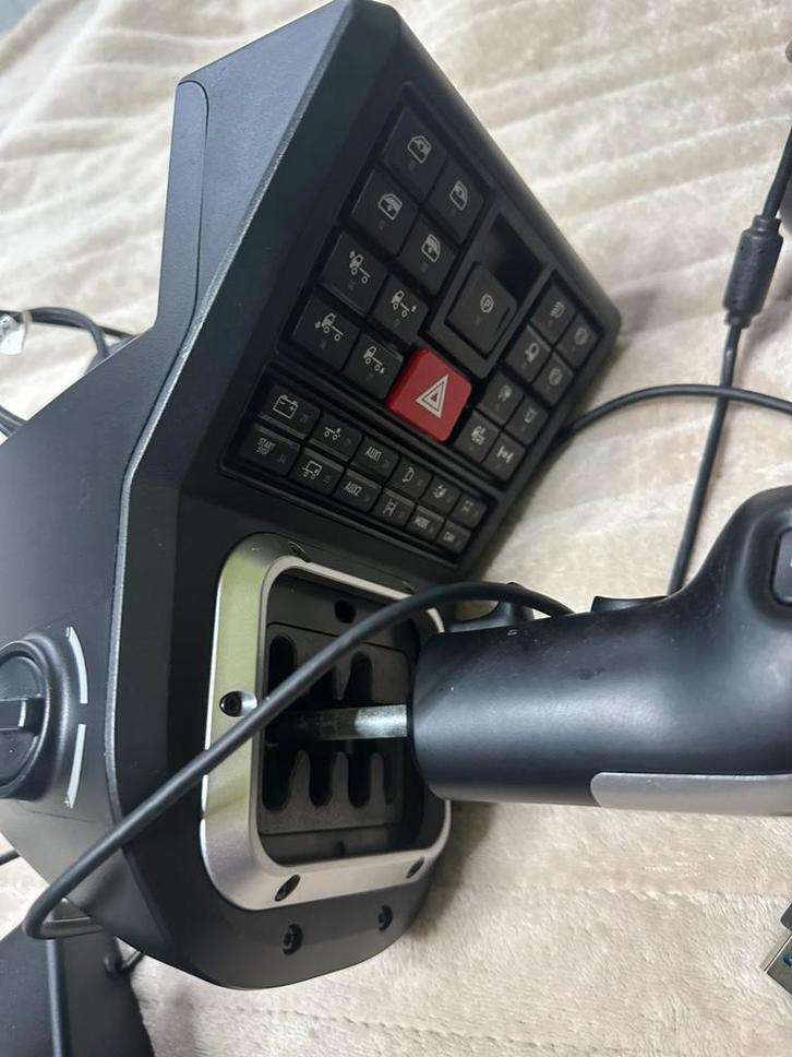 Je vends un Hori Truck Control System pour PC. Direction HS, Games en Spelcomputers, Games | Sega, Zo goed als nieuw, Ophalen