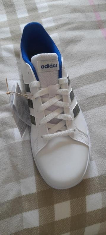 adidas sneakers maat 38 NIEUW beschikbaar voor biedingen